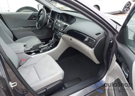 2017 Honda Accord Lx из США, поврежденный, VIN 1HGCR2F31HA300749